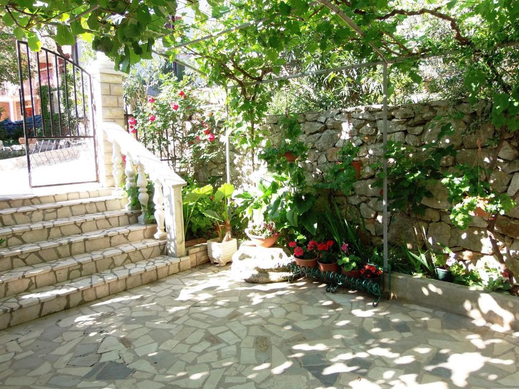 Apartments Beba Mali Losinj Exterior photo