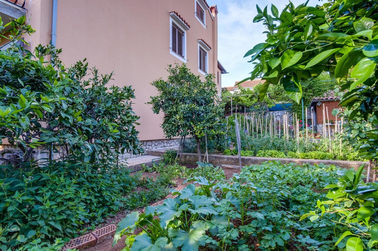 Apartments Beba Mali Losinj Exterior photo