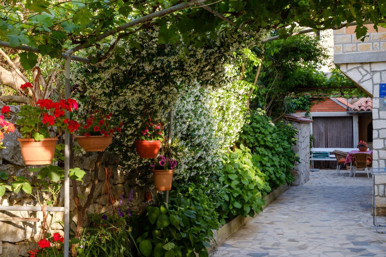 Apartments Beba Mali Losinj Exterior photo